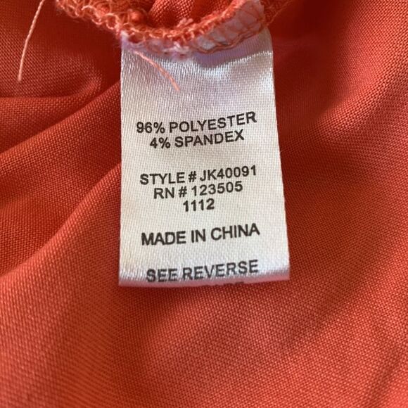 Hearts and Hips scrunchy top - Picture 11 of 16